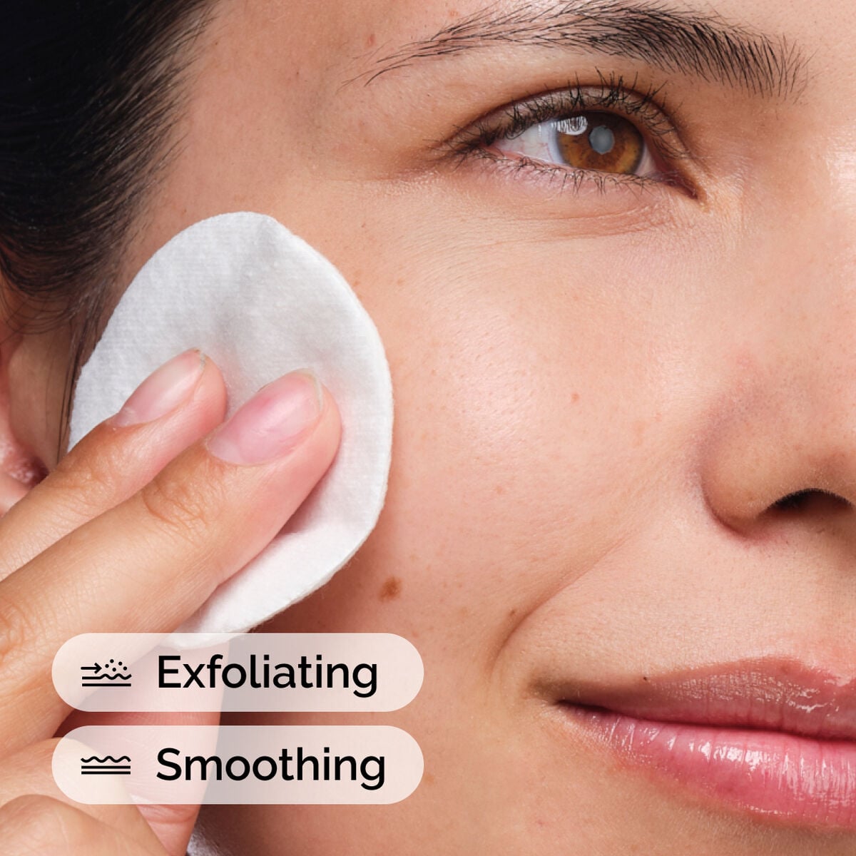 glycolic-acid-7-exfoliating-toner-j8 ord-glycolic-acid-exfoliating-toner-model-application-with-benefits.jpg