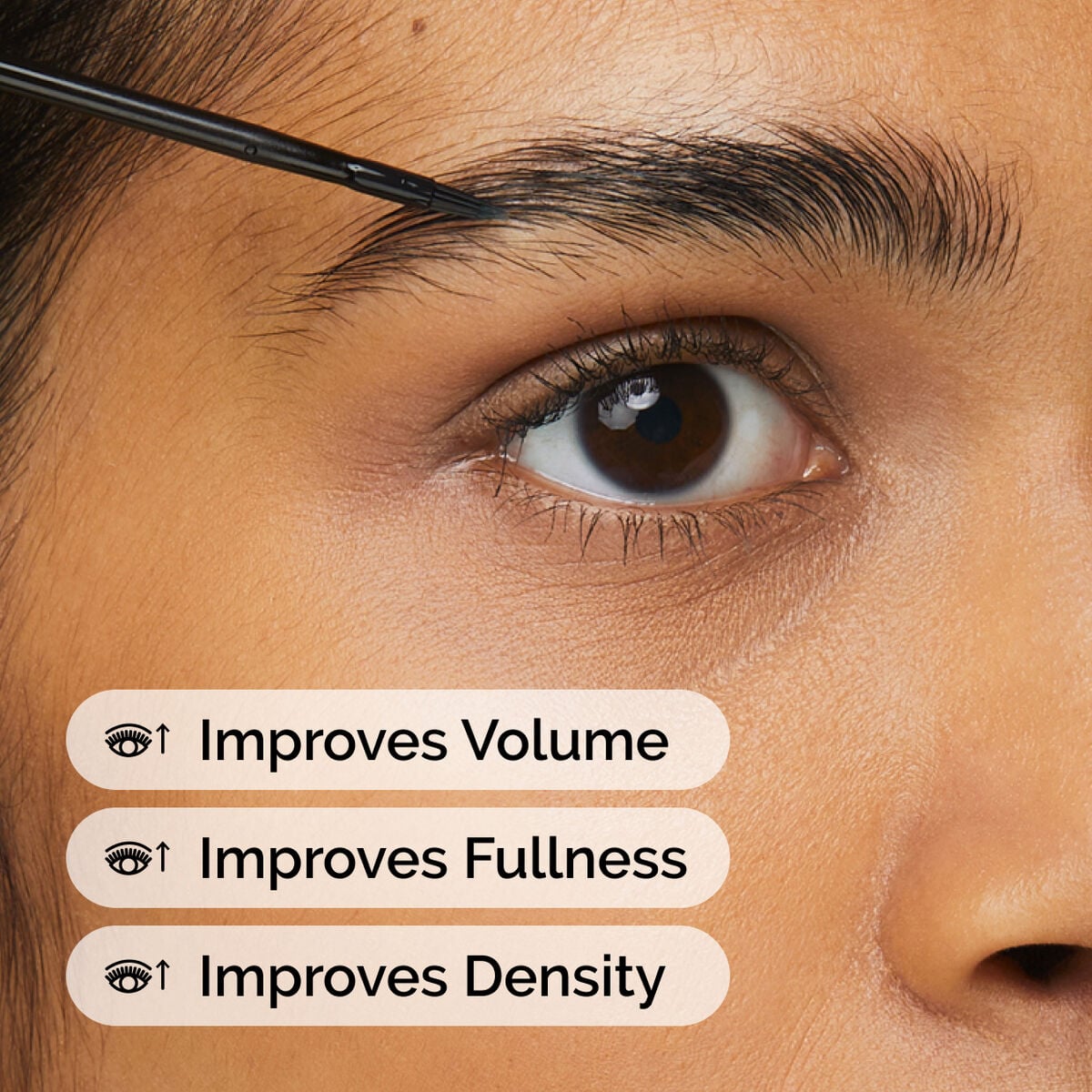 multi-peptide-lash-and-brow-serum-d4 ord-multi-peptide-lash-brow-model-application-with-benefits.jpg